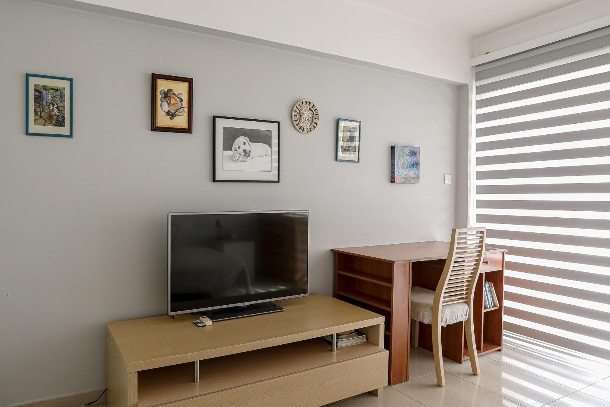 Lovely Bedroom In Shared Apartment Oroklini Ngoại thất bức ảnh